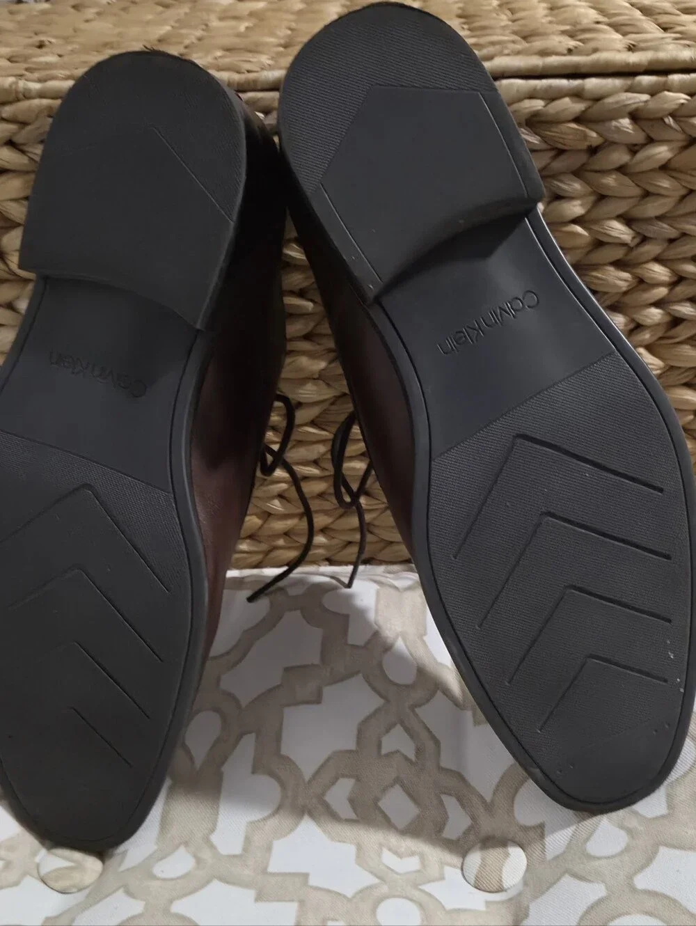 Calvin Klein 9 Brown Lace Up Oxford Dress Shoes